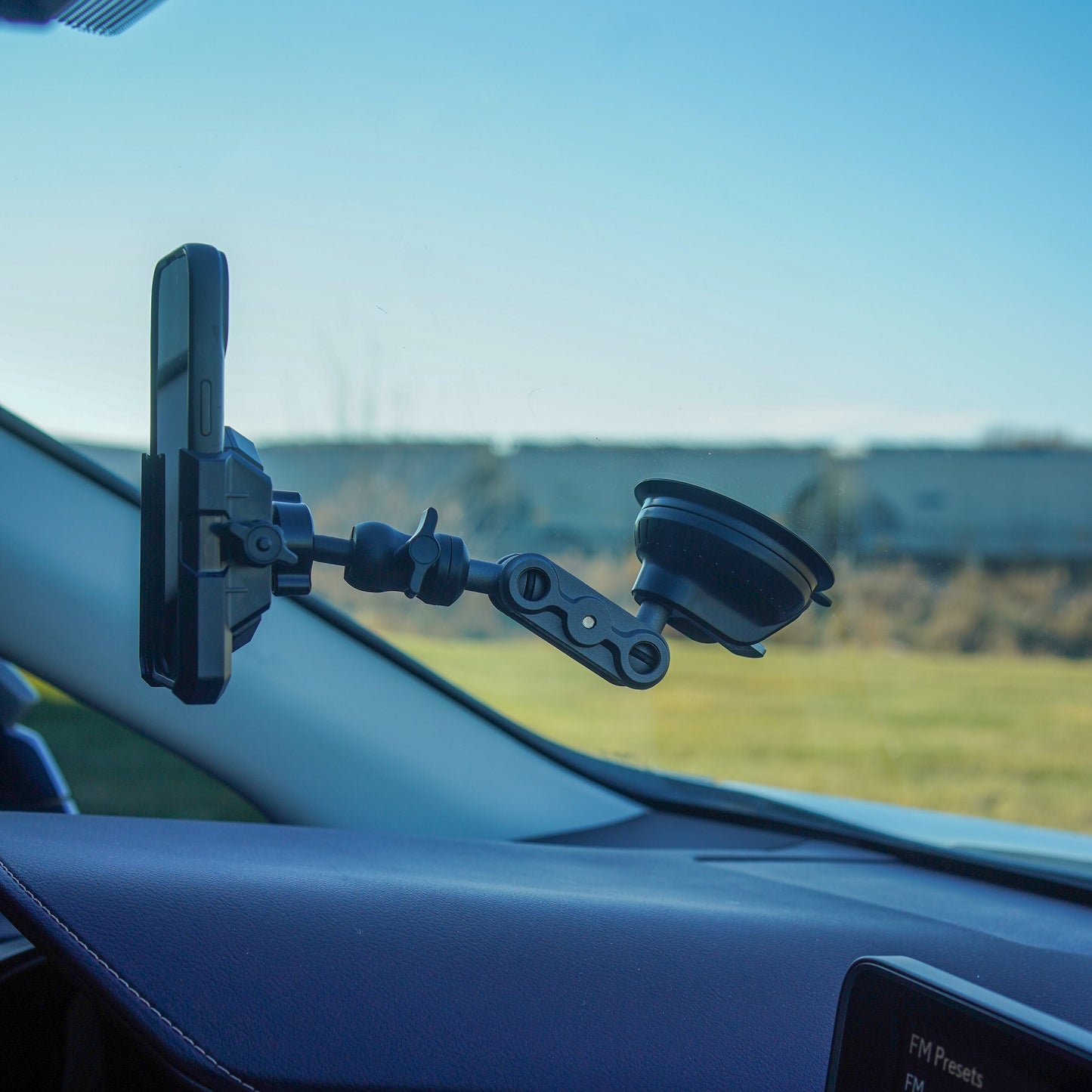 RoadGrip HD Phone Mount